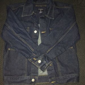 A blue Jean jacket.